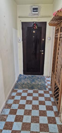 Apartament cu 2 camere nedecomandat în Sud