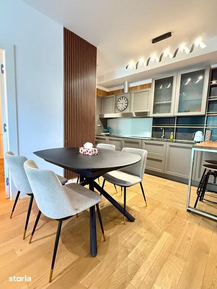 Apartament cu 4 camere în Nerva Traian