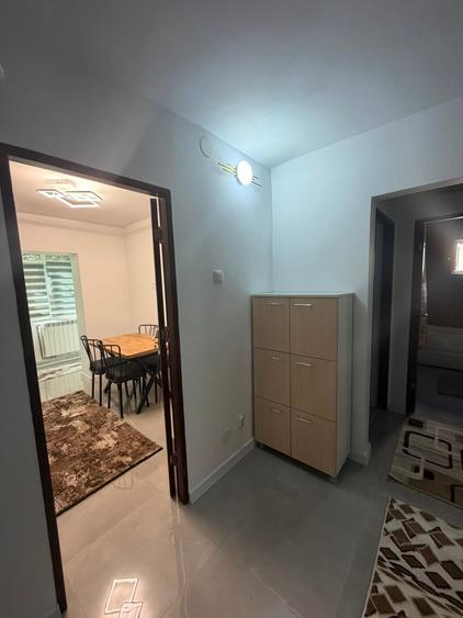 Apartament cu 2 camere decomandat în Nicolina