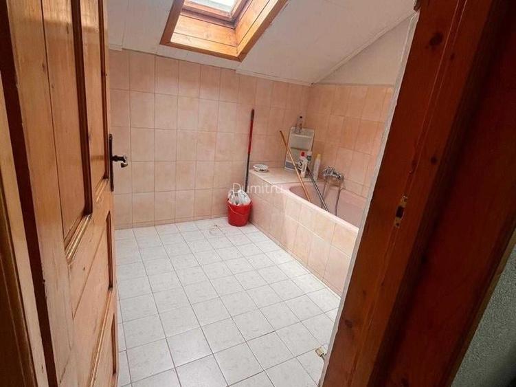Apartament 3 camere, decomandat, Central