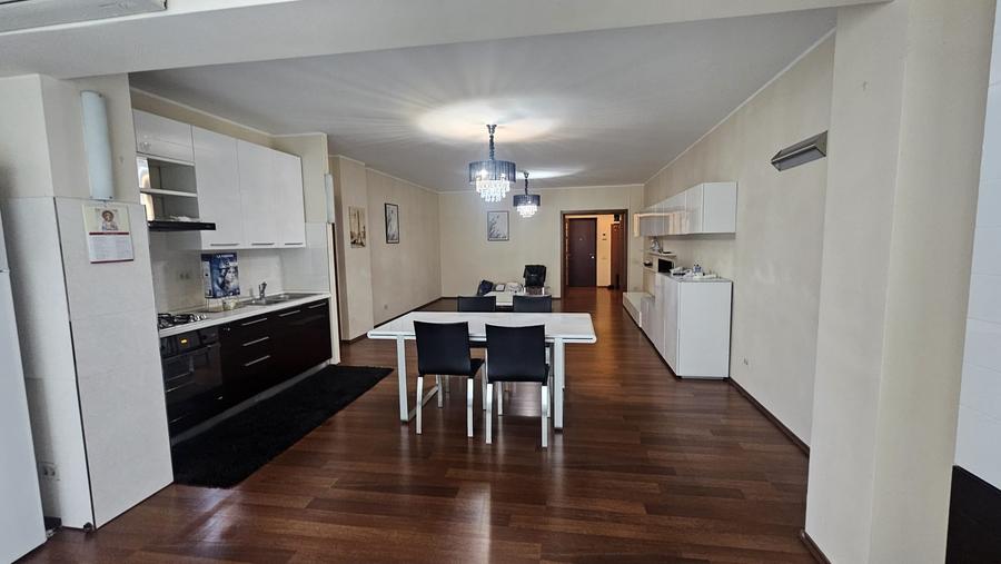 Apartament cu 3 camere decomandat în Calea Plevnei