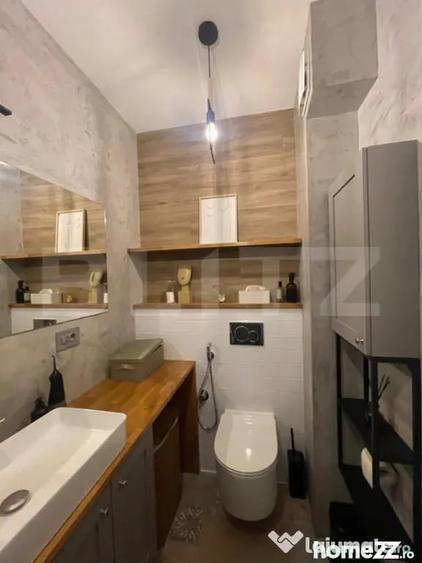 Apartament cu 3 camere semidecomandat în Bună Ziua