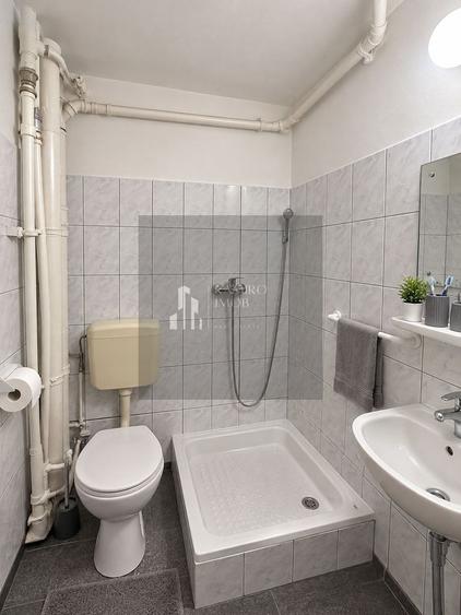 Garsonieră decomandată în Brâncoveanu