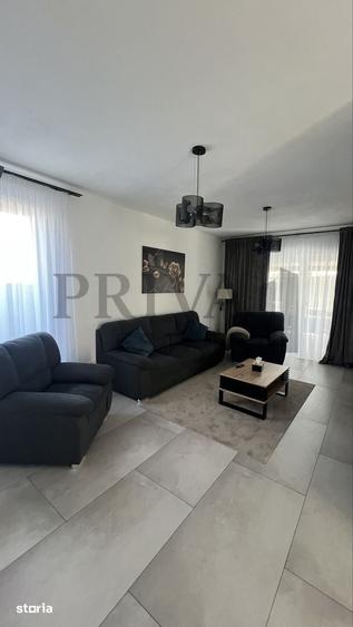 Casă cu 5 camere cu Teren 352 Mp în Giroc