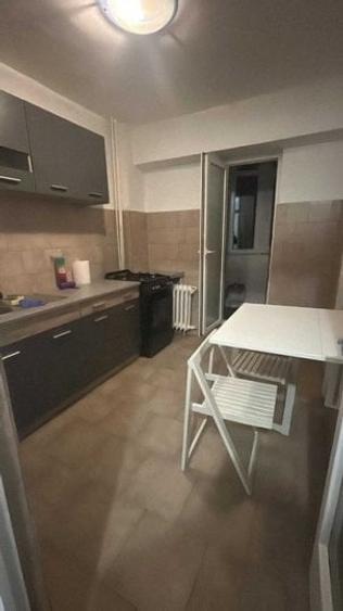 Garsonieră decomandată, mobilată în Muncii