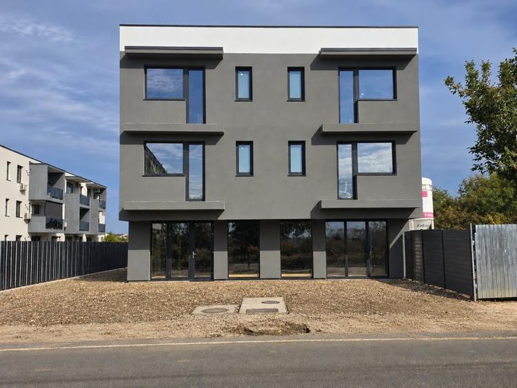 Apartament cu 2 camere semidecomandat în Tunari