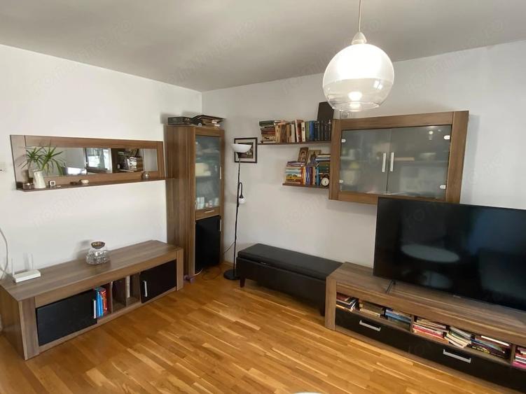 Apartament cu 2 camere decomandat în Tineretului