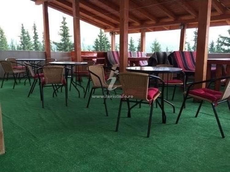 Casă cu 4 camere în Novaci