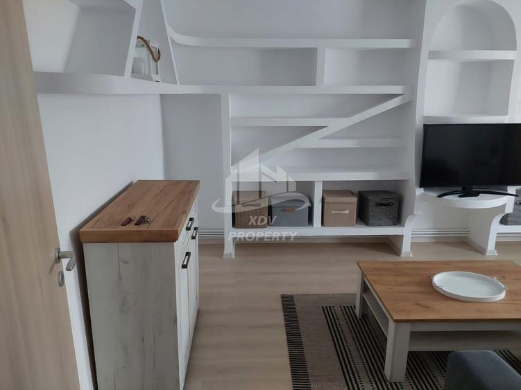 Apartament 3 camere, decomandat ,Strand,  Sibiu - 2