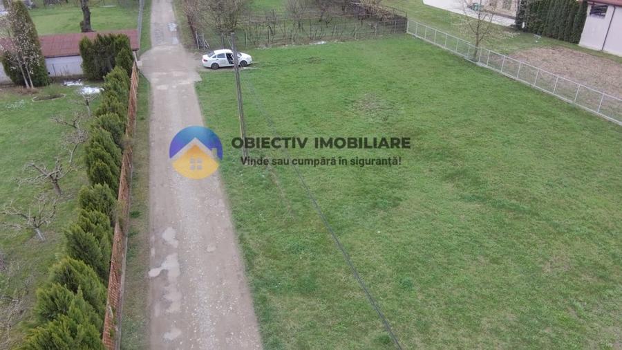 Teren Construcții de 1372 mp, în Vaduri