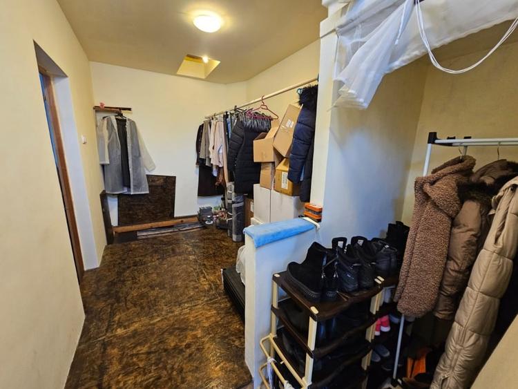 Casă individuală cu 2 camere cu Canalizare în Bucureștii Noi
