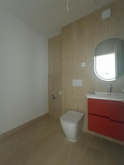 Apartament cu 2 camere decomandat în Theodor Pallady