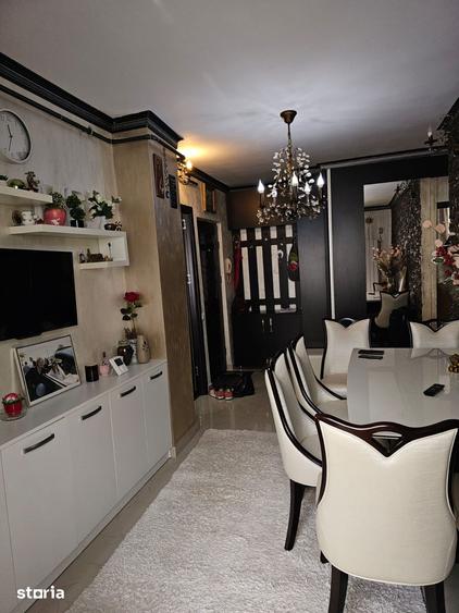 Apartament cu 2 camere decomandat în Calea București