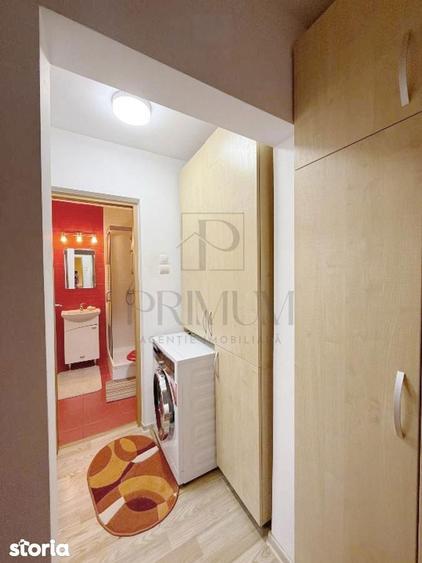 Apartament cu 4 camere decomandat, mobilat în Est