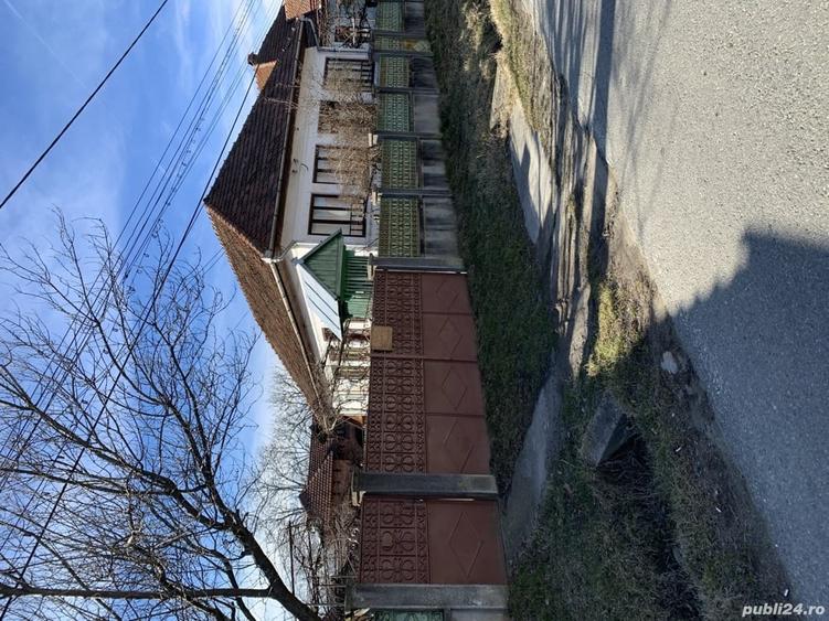 Casă cu 3 camere în Novaci