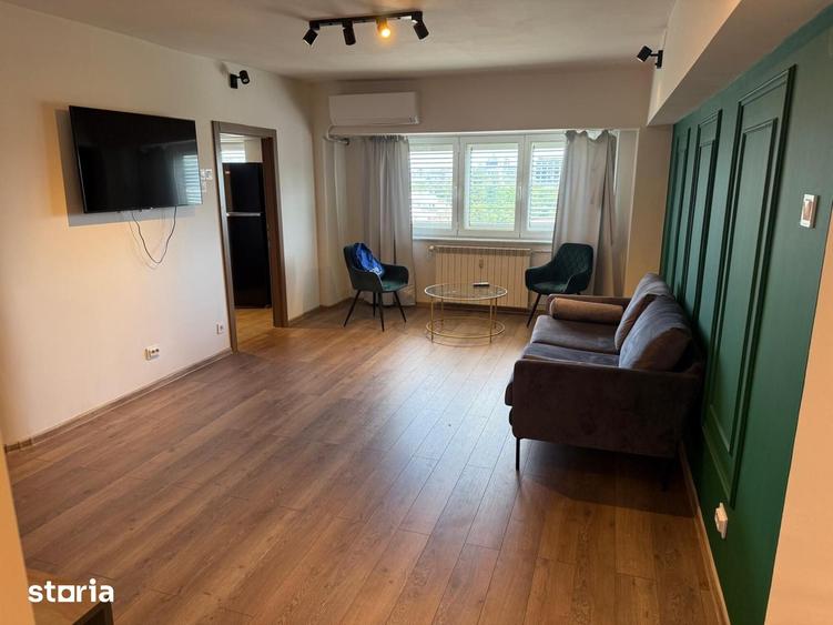 Apartament cu 4 camere în Centrul Civic