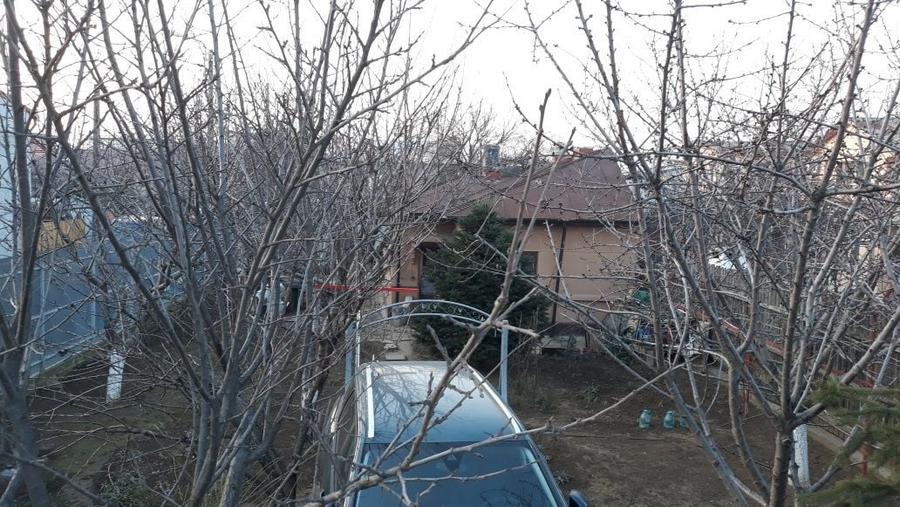 Casă cu 3 camere în Alexandriei