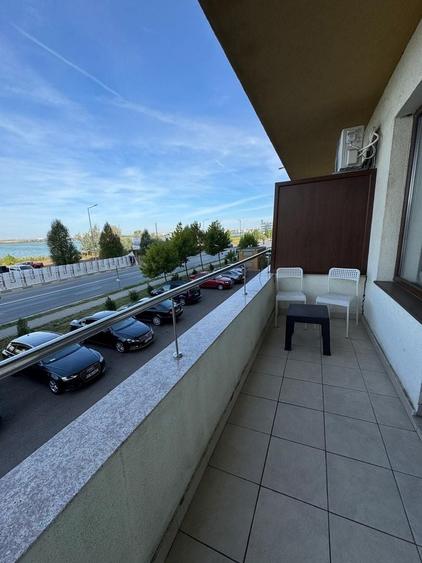 Apartament cu 2 camere semidecomandat, mobilat în Nord