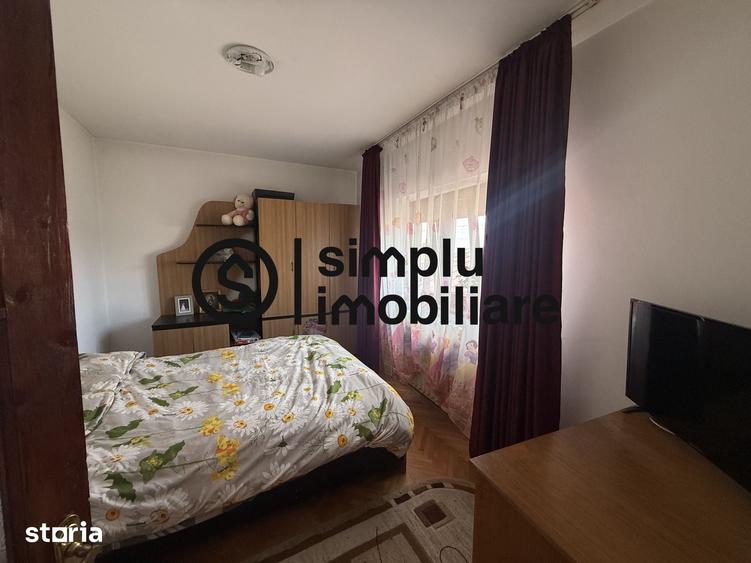 Casă cu 5 camere cu Teren 181 Mp în Rovine