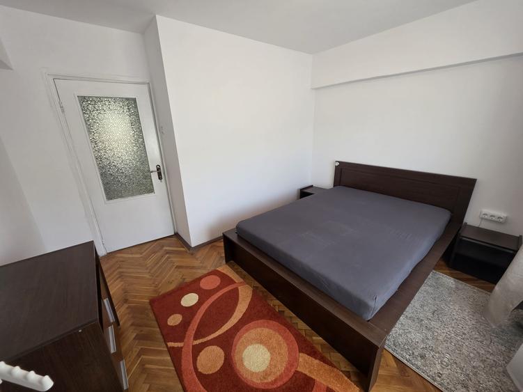 Apartament cu 2 camere decomandat în Griviței