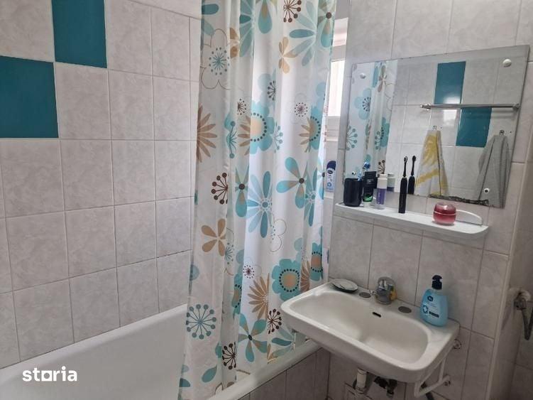 Apartament 3 camere cu loc de parcare in zona Stefan Cel Mare 5 min de - 7