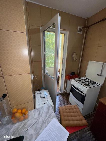 88.000 euro, APARTAMENT 3 camere, 2 balcoane, etaj2 , Micro38 - 4