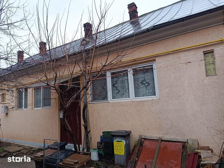 Casă cu 2 camere cu Teren 90 Mp în Orașul Nou