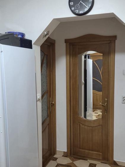 Apartament cu 2 camere decomandat în Manolești