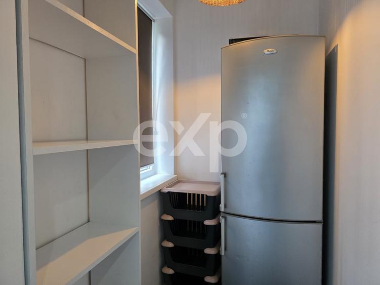 Apartament cu 5 camere decomandat, mobilat în Florești