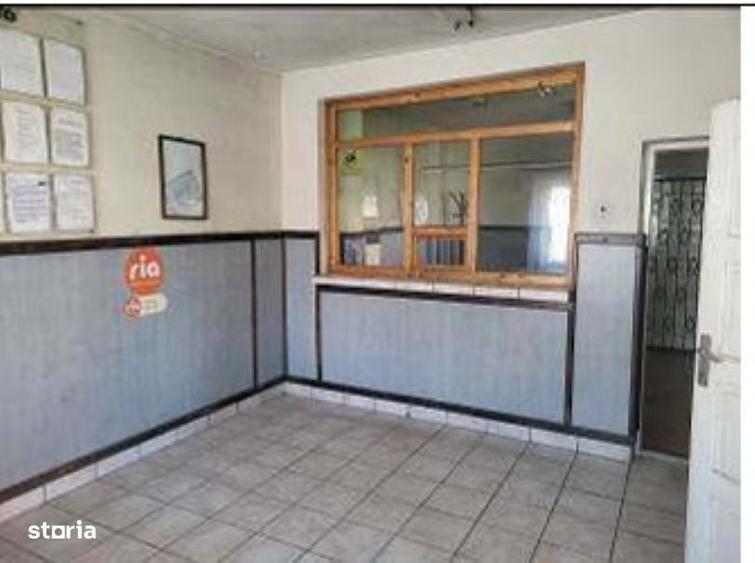 Vanzare prin licitatie , casa cu teren - 8
