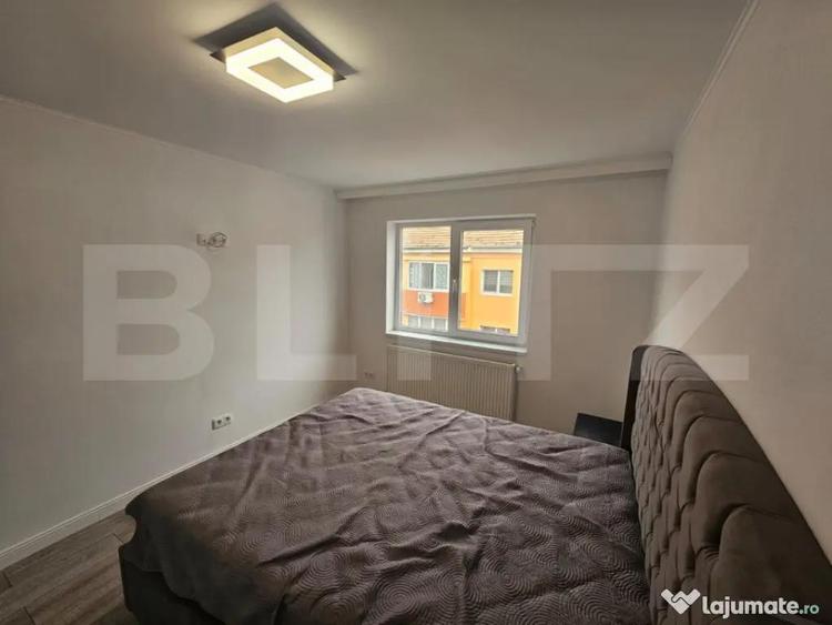 Apartament cu 2 camere, complet renovat, decomandat, 56 mp, - 9