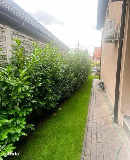 Casă cu 4 camere cu Teren 250 Mp în Sânmihaiu Român