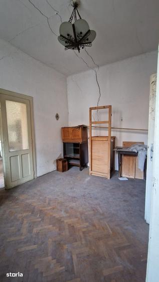 CASA DE VANZARE CENTRU - 3