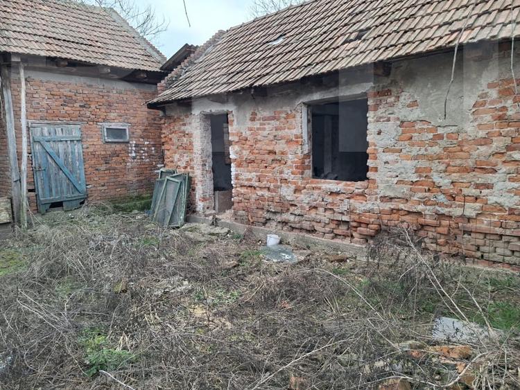 Casă individuală cu 4 camere cu Teren 1000 Mp în Lugoj