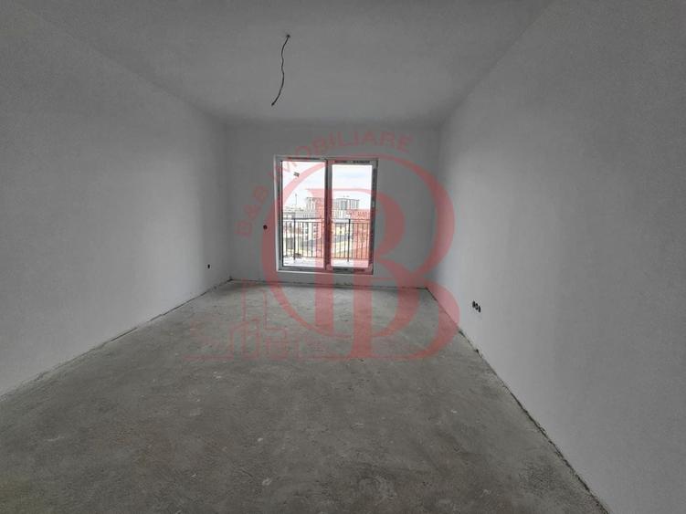 Apartament cu 4 camere decomandat în Theodor Pallady