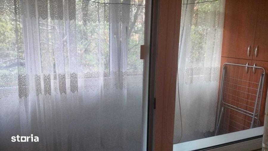 Apartament cu 2 camere în Rovine