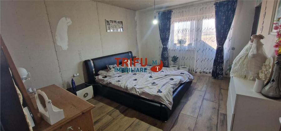 Casă individuală cu 5 camere cu Garaj în Partoș