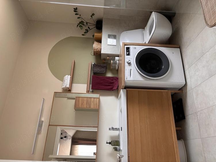 Apartament cu 3 camere decomandat în Dumbrăvița