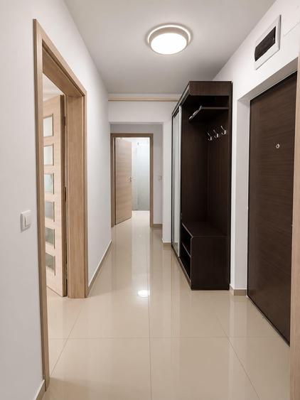 Apartament cu 2 camere decomandat în Soarelui