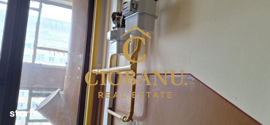 Apartament cu 3 camere semidecomandat în George Enescu