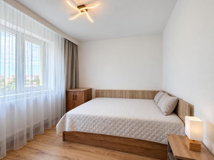Apartament cu 3 camere decomandat, mobilat în Dristor