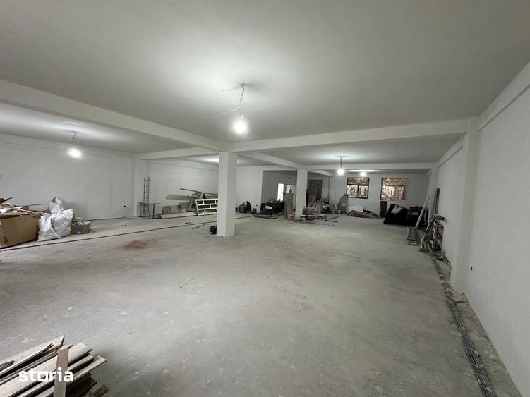 Spațiu comercial, de 204 mp, în Baza 3