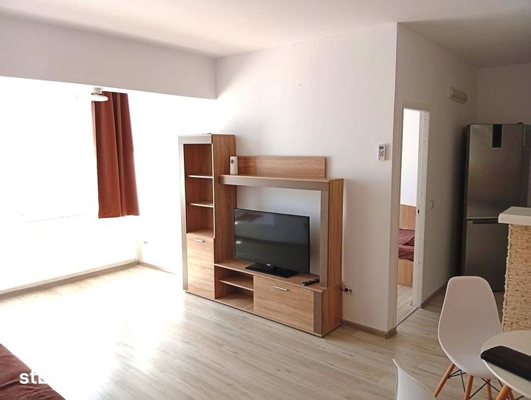 Apartament cu 3 camere decomandat în Aradul Nou