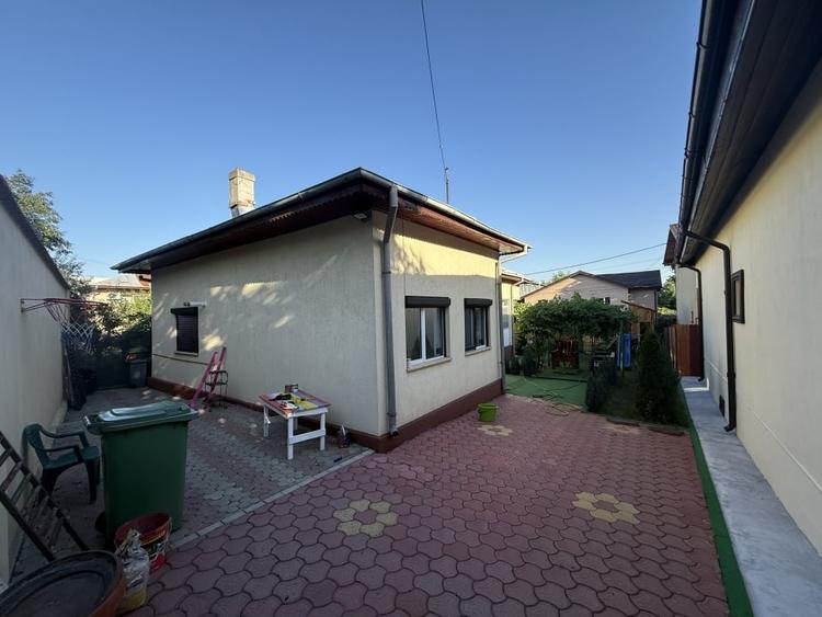 Casă individuală cu 2 camere cu Canalizare în Fundeni