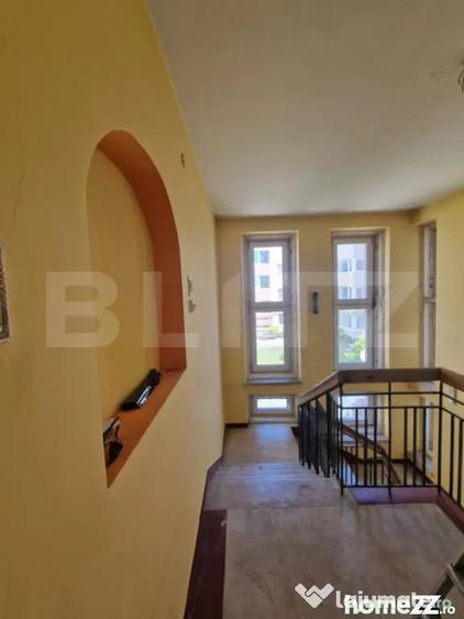 Casă cu 4 camere cu Teren 470 Mp în Central