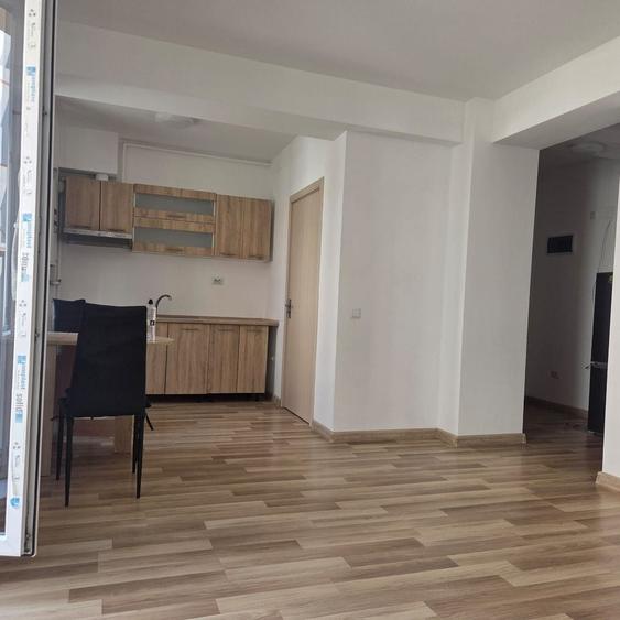 Apartament cu 2 camere semidecomandat, mobilat în Astra