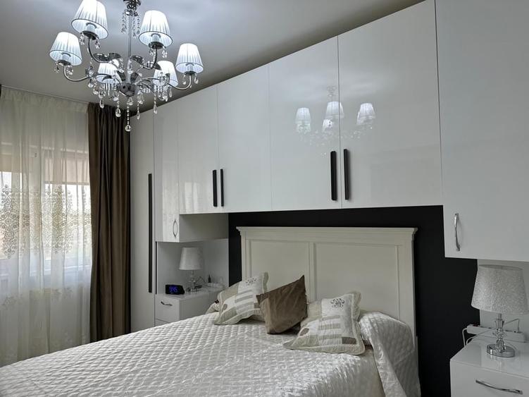 Apartament cu 2 camere decomandat în Bucium