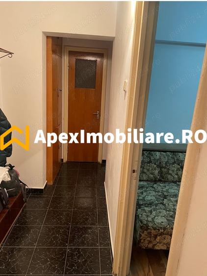 Apartament cu 3 camere decomandat, mobilat în Drumul Taberei