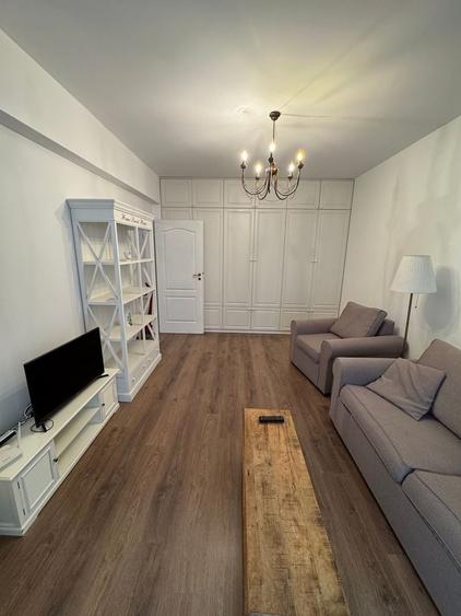 Apartament cu 2 camere decomandat, mobilat în Tineretului
