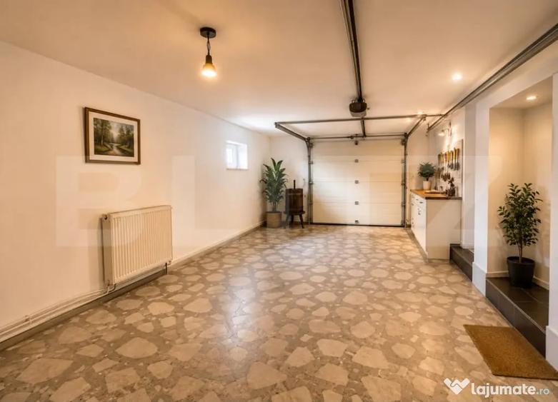 Casă cu 7 camere cu Teren 500 Mp în Braytim